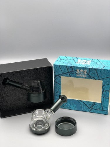 SMOKING PIPE , ALUMINUM WITH GLASS BOWL W / CARP AND STASH STORGE FLAT BASE - Picture 4 of 4