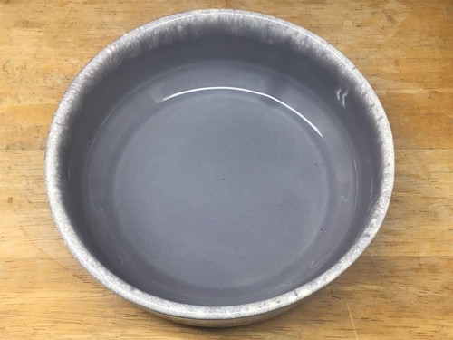 Hull Pottery Flint Ridge (Grey) 7 3/8” Serving Bowl Grey Drip NEW OLD STOCK!!