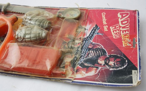 VINTAGE 80'S RAMBO SYLVESTER STALLONE ADVENTURE HERO SET PLASTIC GUN KNIFE NEW ! - Picture 7 of 8