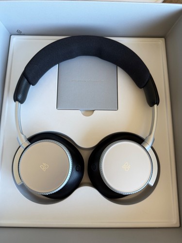 Bang & Olufsen Beoplay H100 Bluetooth Wireless Headphones Infinite Black used - Picture 3 of 23