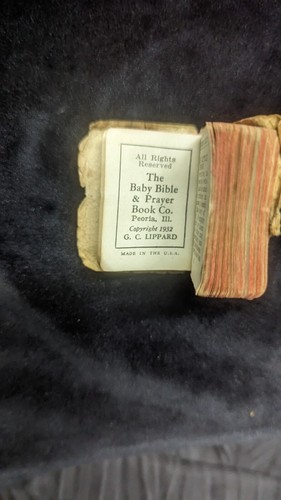 2"Vintage Miniature Bible Prayer Book The Life of Jesus Copyright 1932 USA Made. - Picture 5 of 5