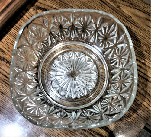 Vintage geschliffenes Glas rund/Muschel Stil 3 Fächer Relish/Süßigkeiten/Nussschale REDUZIERT! - Bild 6 von 7