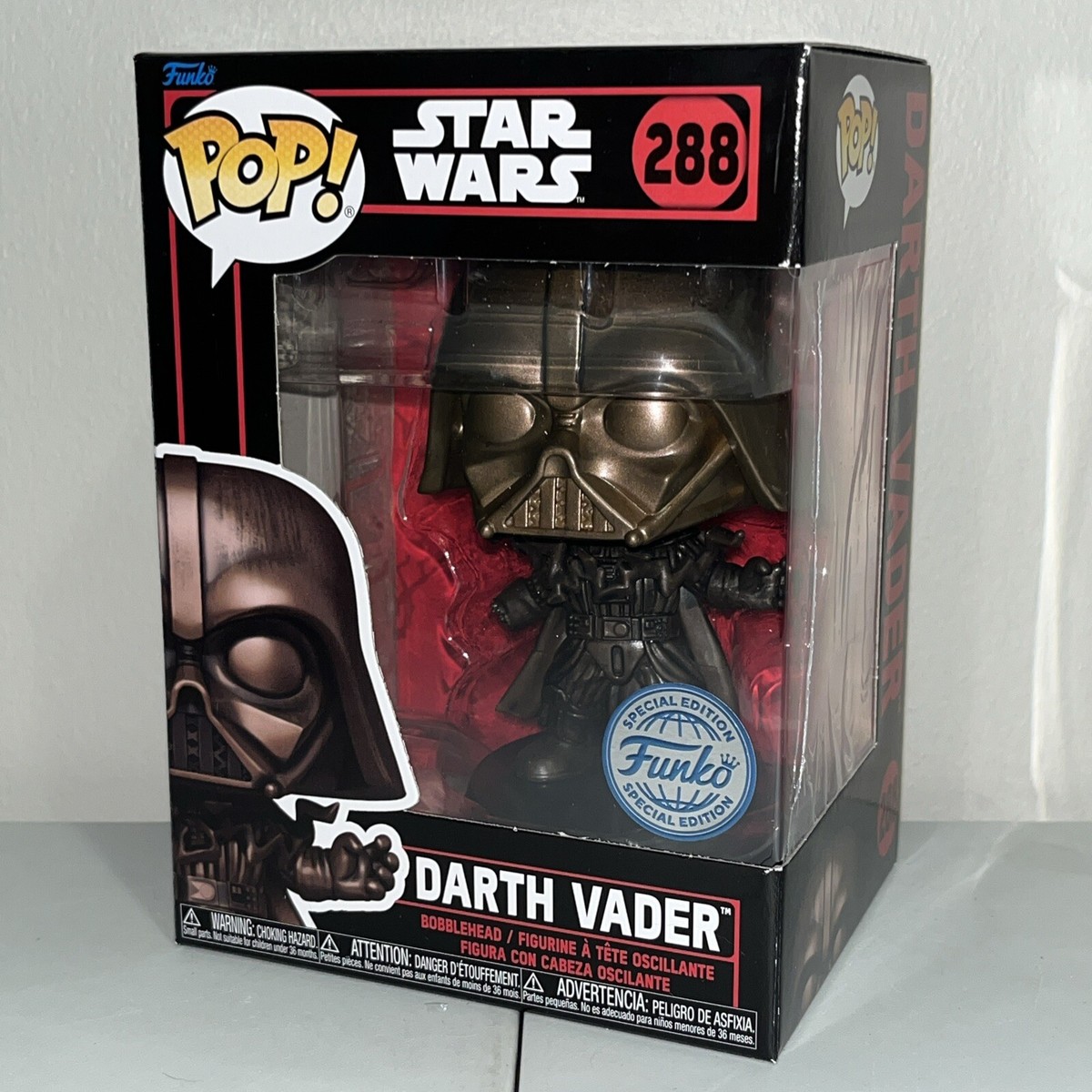 s*4様 【限定版】Funkoファンコ　Star Wars Darth Vade Amazon.com: Funko POP! Star Wars: Futura x Darth Vader