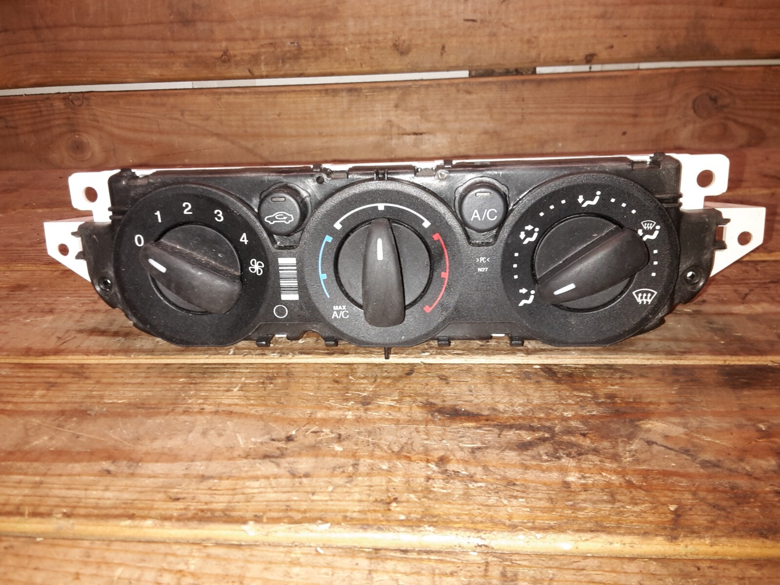 Picture 2 of 6
