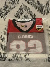 Buffalo Wild Wings Employee Uniform Football Jersey Shirt Red Womens Small NEW!