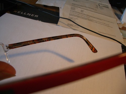 Ray Ban Brillengestell, durchsichtig, rote Bügel, goldfarbener Name, neuwertig - Bild 5 von 9