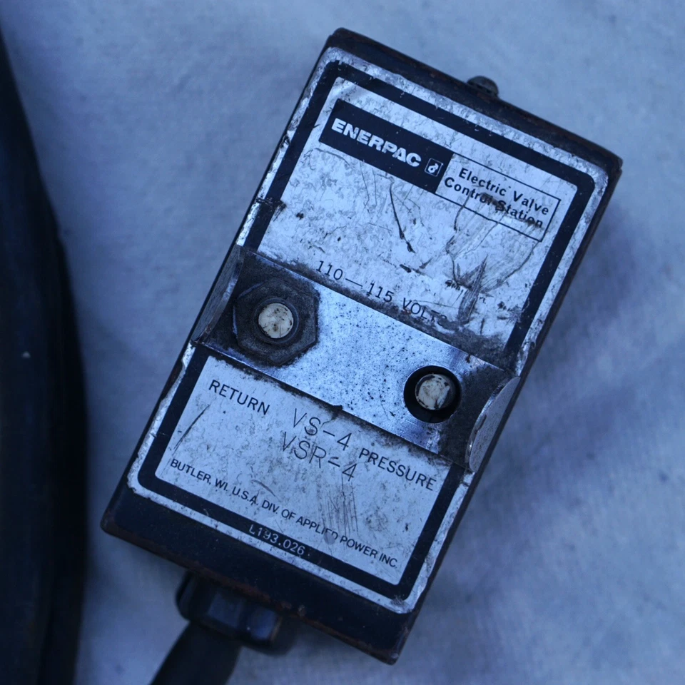 Interruptor pingente controle Enerpac botão duplo bomba elétrica manual VS-4 EUA - Imagem 2 de 4
