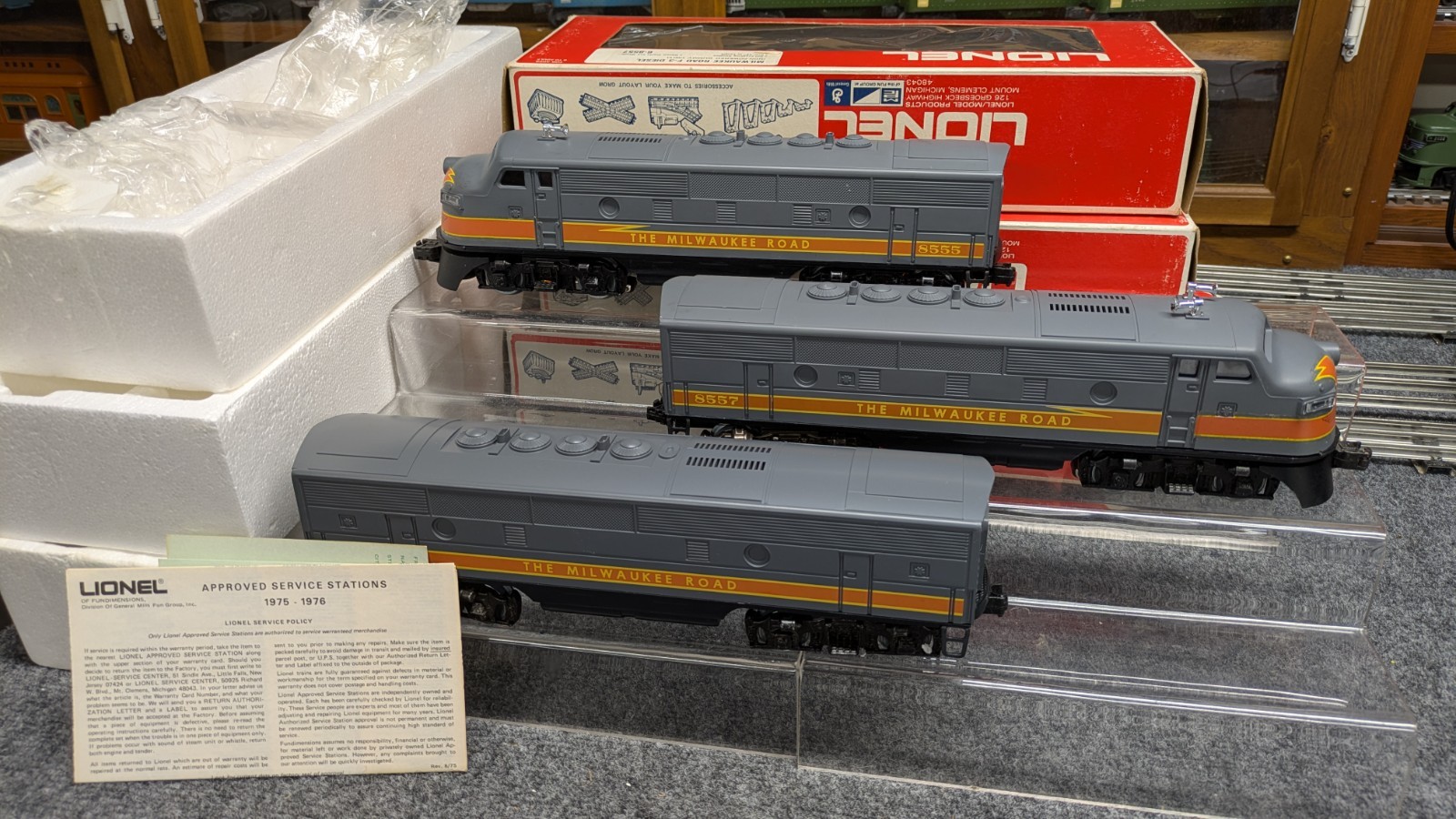 Click here to see eBay Auction
