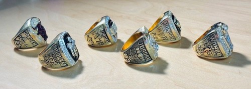 Chicago Bulls 6pc Championship Replica Ring Set w/ Wooden Display Box - Picture 5 of 7