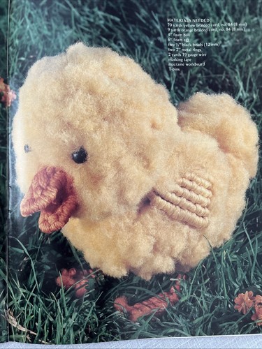 Gaylemot 011 MACRAME MENAGERIE 20pg booklet 11 Projekte Sharon Lusk 1978 - Bild 10 von 14