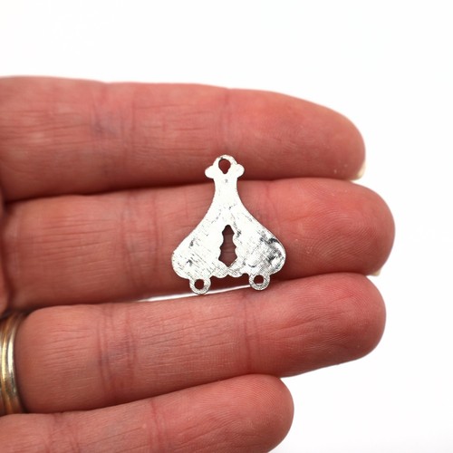 Vintage Silver Color Chandelier Earring Pendants (Available In 2 Options) (MP63) - Picture 6 of 11
