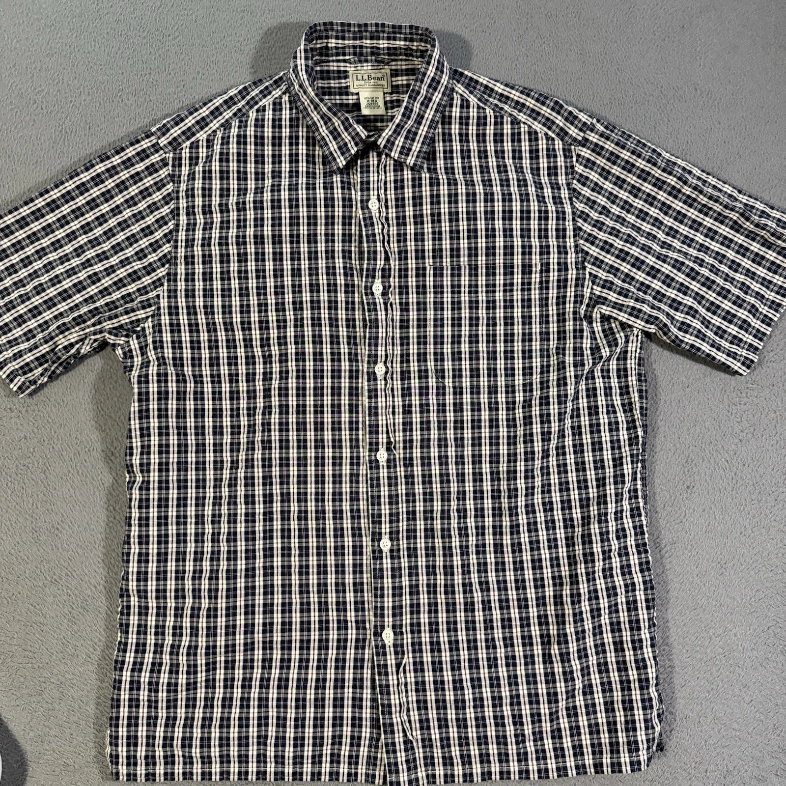LL Bean Shirt Mens Medium Blue Check Seersucker Short Sleeve Button Up Hiking