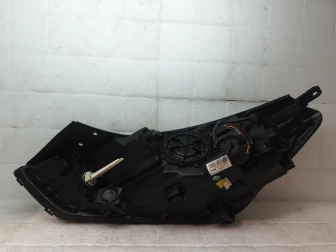 Óptica delantera principal derecha (luces) (faro) HYUNDAI TUCSON 2 PHASE 1 - Imagen 3 de 4