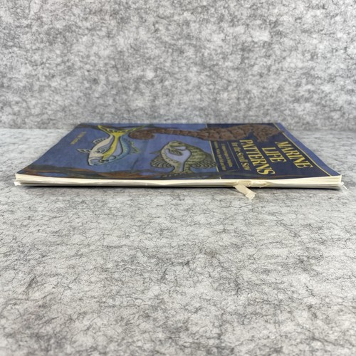 Marine Life Patterns for the Scroll Saw: 57 Original Designs [2002 Paperback] - Picture 3 of 9