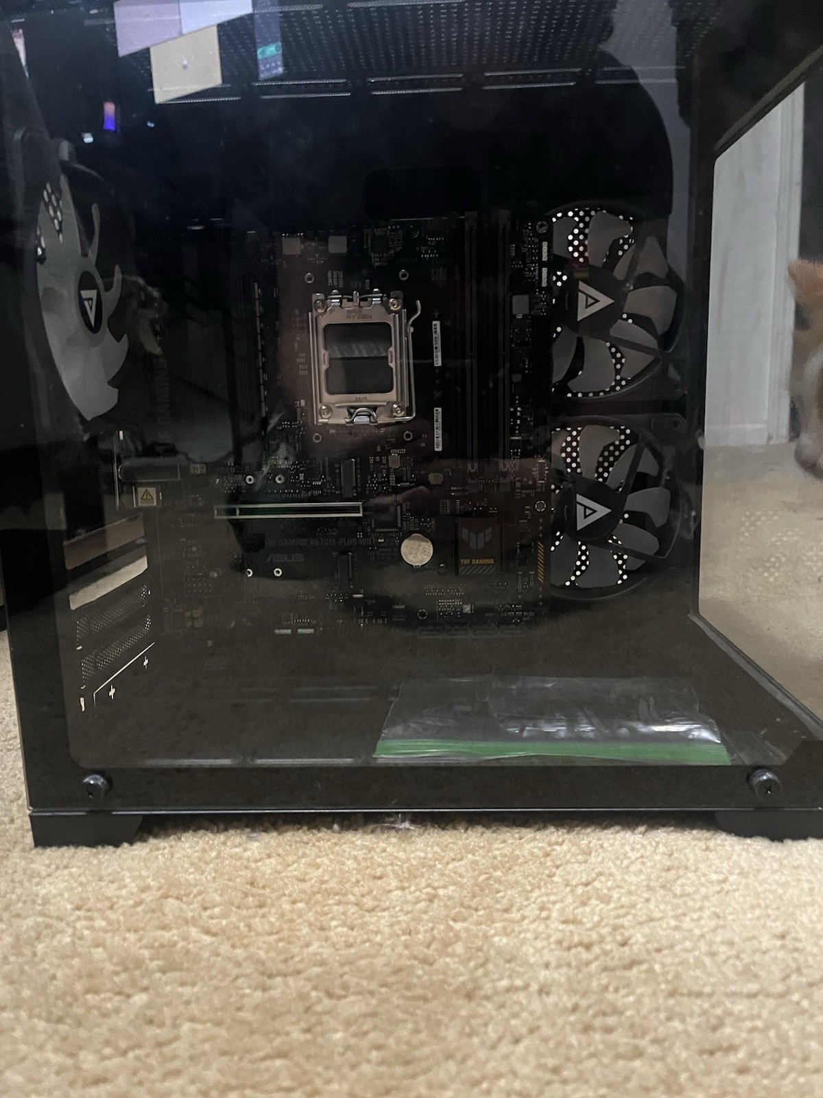 Picture 2 of 4