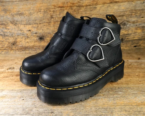Dr Martens Devon Heart Buckle Black Leather Boots Size USA L8