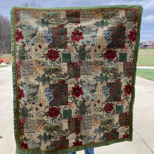 Christmas Throw Blanket 50x56 inches Green Muted Colors  Music Carols Quilted - Picture 2 of 13