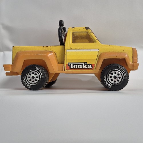 Vintage 1979 Yellow Tonka 9" Pickup Truck Pressed Steel & Plastic Nostalgic Toys - Picture 8 of 20