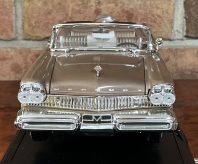 1957 MERCURY TURNPIKE CRUISER 1:18 SCALE ROAD SIGNATURE TAN