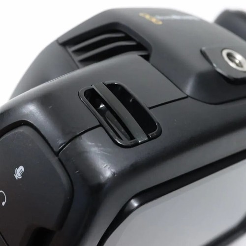 Blackmagic Design Pocket Cinema Camera 4K Micro four thirds mount Black - Picture 9 of 10