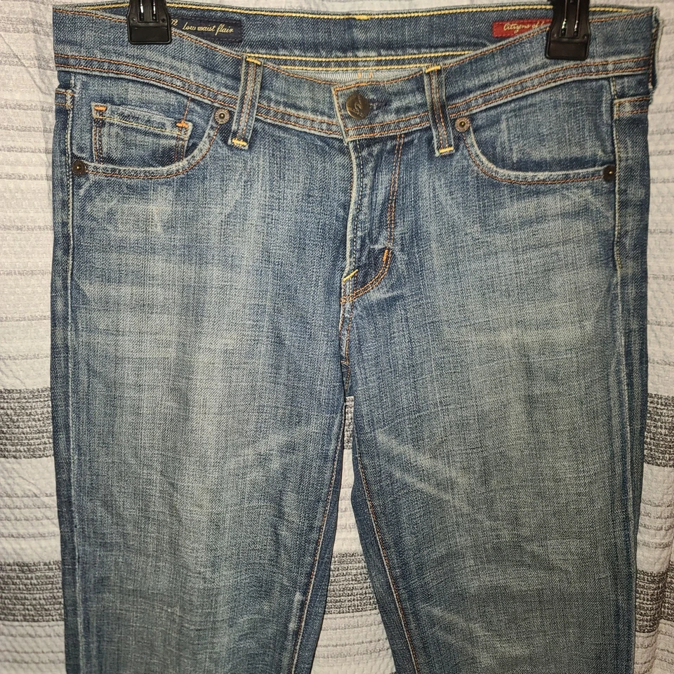 Pantalones de mezclilla vintage Citizens of Humanity Ingrid 002 tiro bajo acampanados Y2K talla 27 Foto 2 de 4