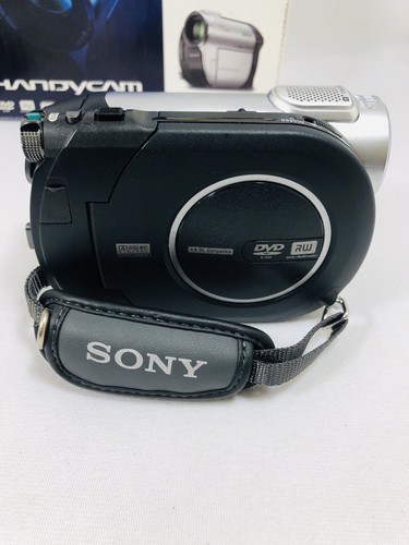 Sony Handycam DCR-DVD108 Mini DVD Camcorder getestet mit Akku, Ladegerät Leer Disc - Bild 2 von 24