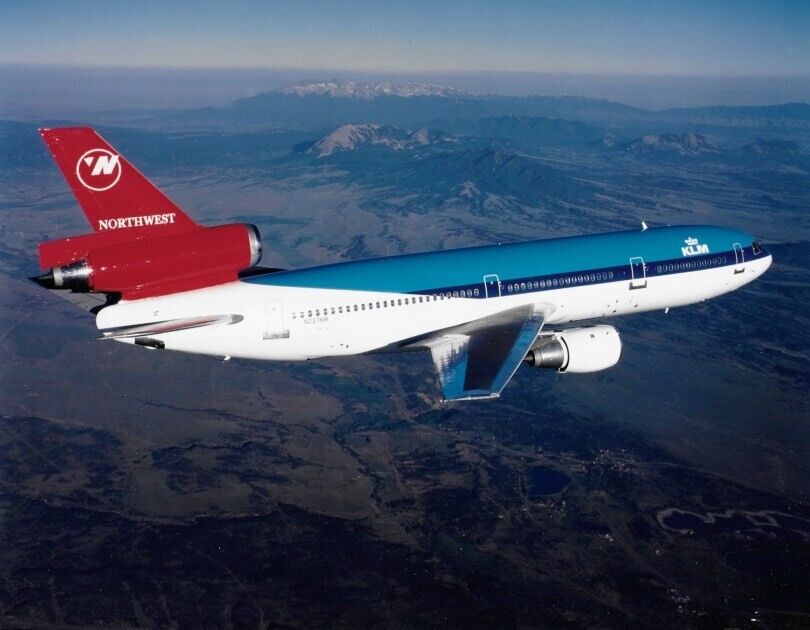 INFLIGHT200 NORTHWEST / KLM AIRLINES McDONNELL DOUGLAS DC-10 INFLIGHT200 NORTHWEST / KLM AIRLINES McDONNELL DOUGLAS DC-10
