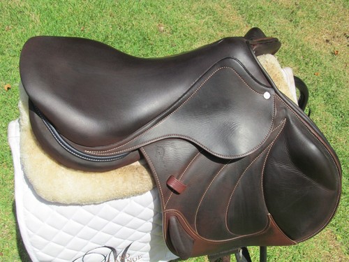 17.5" ANTARES MONOFLAP BUFFALO cross country jumping saddle 2AAB-2023 MODEL! - Picture 6 of 12