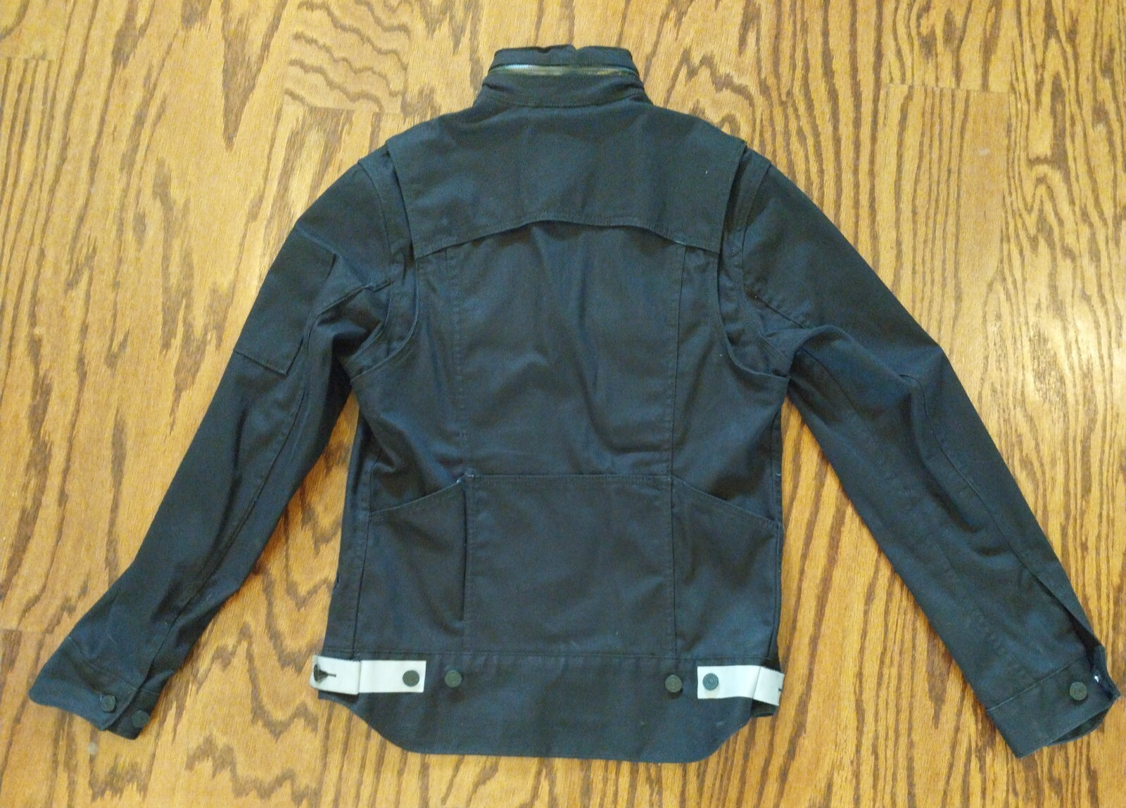 Picture 4 of 5