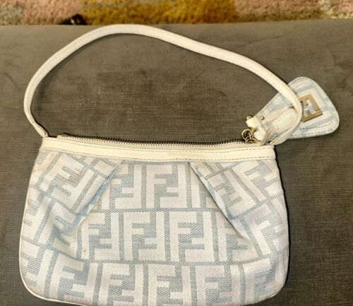 Fendi Pouchette Authentic - Picture 2 of 11