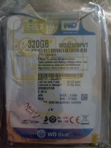 WD Western Digital WD BWD3200BPVT SATA 2.5HHD SSD 320GB  new