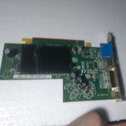 Video Card ATI Radeon X300 SE 128MB DVI VGA TV-Out PCI-E PCI-E UC996 102A6280101 - Picture 6 of 11