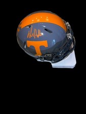 JALIN HYATT SIGNED TENNESSEE VOLUNTEERS SMOKEY MOUNTAIN MINI HELMET BECKETT WR