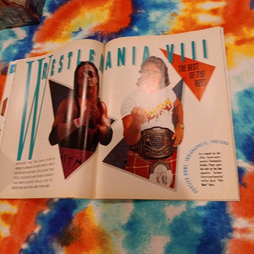WWF Magazine April 1992 Hulk Hogan, Ric Flair, Macho Man Randy Savage Undertaker - Picture 18 of 24