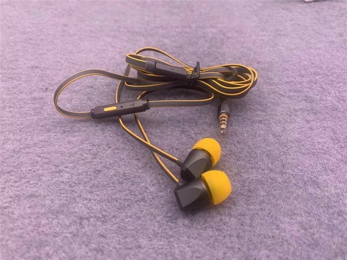 Focal Sense 100 Si In-ear Wired Earphone Deep Bass Metal Earphones with remote - Picture 14 of 15