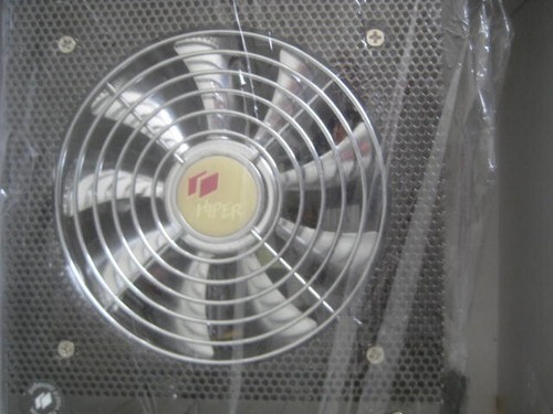 HIPER HPU-4K580-MS 580 W ATX12V v2.2 SLI Certified CrossFire Ready Modular Power - Picture 5 of 21