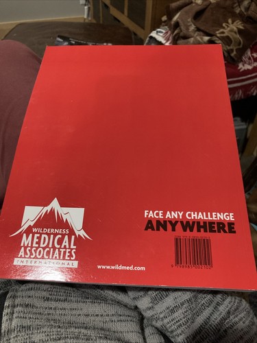 Wilderness and Rescue First Aid 2nd Edition Wilderness Medical Associates 2022 - Picture 3 of 5
