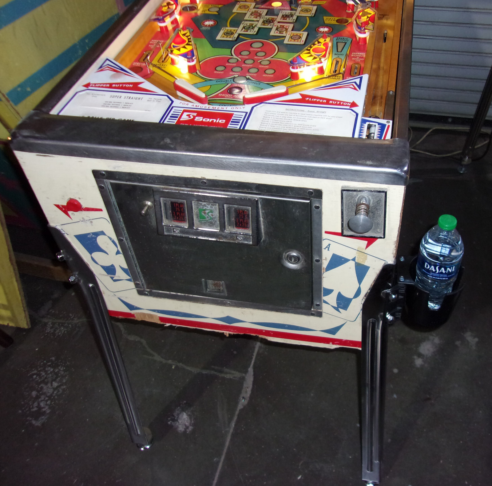 Picture 5 of 24