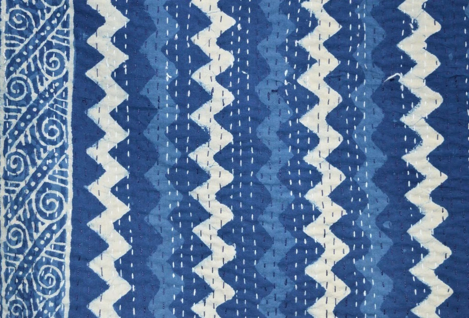 Colcha indiana feita à mão com estampa de bloco bordado Kantha cobertor duplo - Imagem 4 de 4