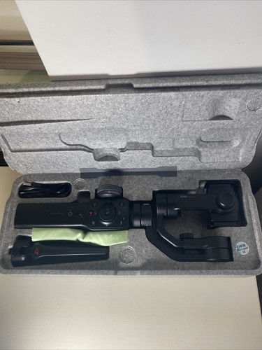 Zhiyun Smooth 4 3-Axis Gimbal Stabilizer for iPhone and Samsung smartphones - Picture 1 of 8