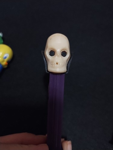 Vintage Lot PEZ Dispensers Spiderman Garfield Kermit 1970Dr Skull Snoopy Tweety - Picture 20 of 22