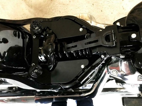 Kit de montaje de almohadilla de asiento de resorte Harley Softail 2018-2021 cuero hoja de roble rojo hormiga - Imagen 9 de 11