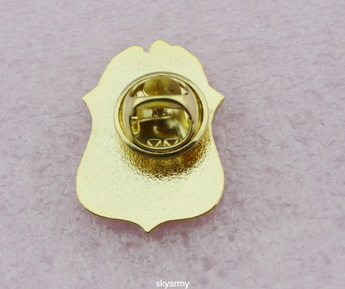 FBI DEPARTMENT OF JUSTICE LAPEL PIN. 1" - Picture 3 of 3