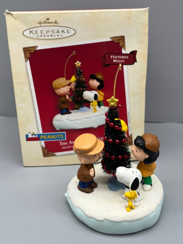 Lot De 2 Décorations De Noël Hallmark Keepsake 2003 - École Et Drapeau