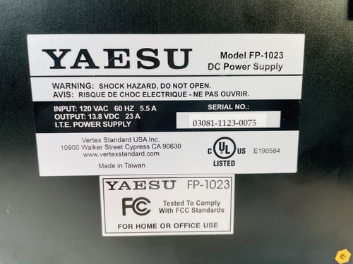 Vintage Yaesu FP-1023 HAM Radio Transceiver 13.8V 23A Regulated DC Power Supply - Zdjęcie 8 z 11