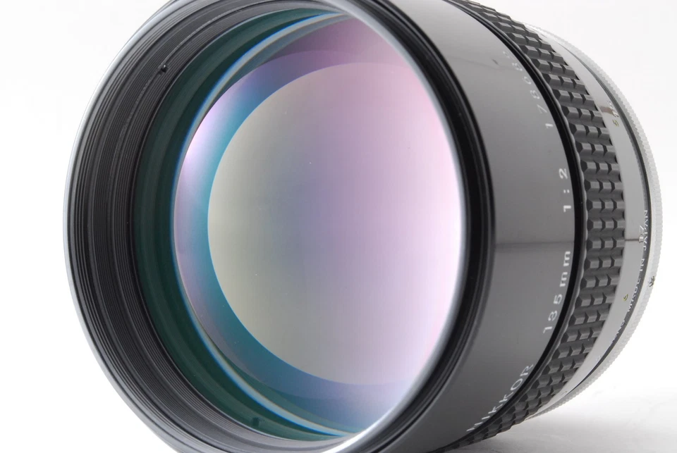 [Excelente COMO NUEVO] Lente teleobjetivo Nikon Ai Nikkor 135 mm f/2 MF de JAPÓN Foto 2 de 4