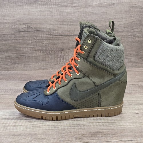 Nike Dunk Sky Hi 2.0 Women's Size 8.5 Olive Green Hidden Wedge Shoes (684954-300 - Picture 3 of 8