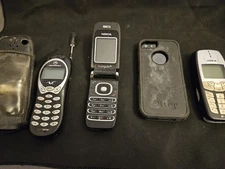 Lot of 5 Vintage Cell Phones – Nokia 3310, Nokia Flip (Cingular), Motorola As Is