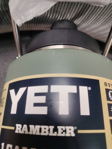Yeti Camp Green Rambler One Gallon Jug LIMITED EDITION 128oz Bottle Minor Scuffs - Bild 2 von 8