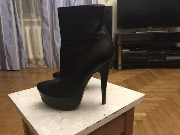 Women Alaia Boots Black 37